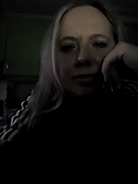 Irina3718 online show from December 14, 2:00 pm