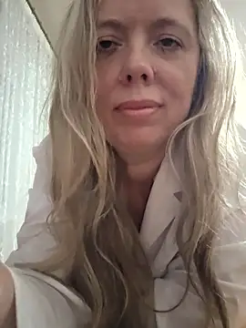 Irina3718 online show from January 14, 3:15 pm