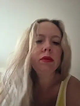 Irina3718 online show from November 29, 9:31 am