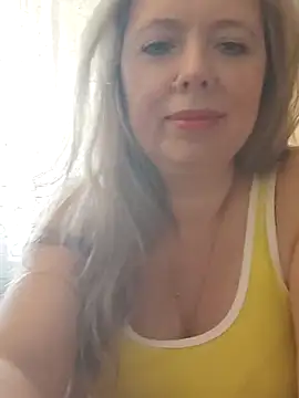 Irina3718 online show from November 21, 11:31 am