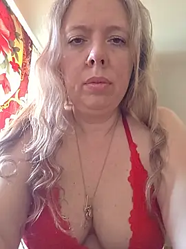 Irina3718 online show from May 26, 6:55 am