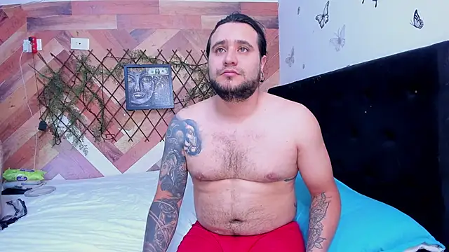 EmilyandChristianTattoos online show from November 19, 11:27 pm