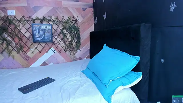 EmilyandChristianTattoos online show from September 12, 10:42 pm