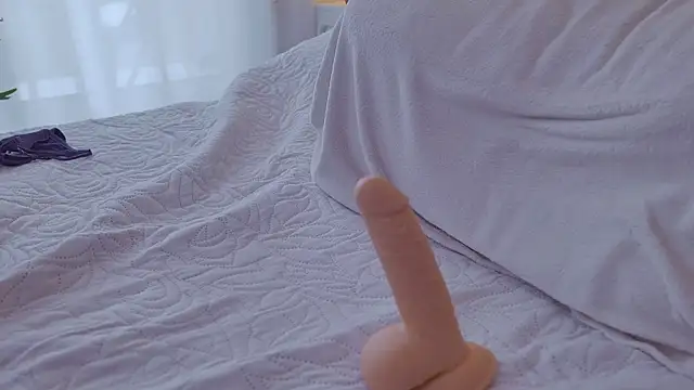 Eva Roose online show from February 4, 9:49 am