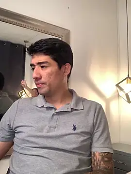 Snapshot of valery_and_Dani_ chatting on December 5, 8:06 pm valery and Dani online show from December 5, 8:06 pm