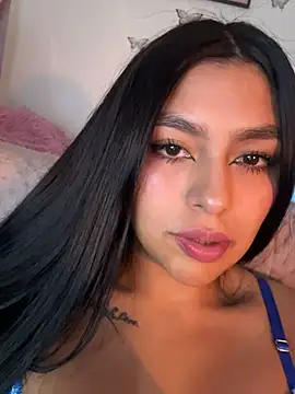 Tania rendon online show from February 24, 10:49 am