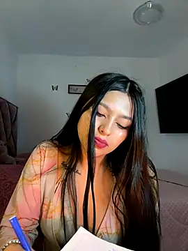 Tania rendon online show from November 8, 10:08 am