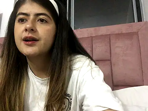 Snapshot of skyler1195 chatting on November 25, 12:00 am skyler1195 online show from November 25, 12:00 am