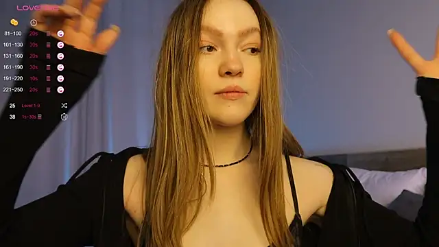 sinfulsmile  online show from March 12, 7:24 am