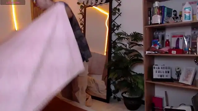 Soy mangx online show from April 13, 7:01 am