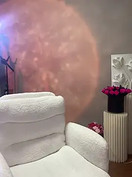 Snapshot of Baby-youyou chatting on March 18, 8:26 pm Baby-youyou online show from March 18, 8:26 pm