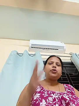 Snapshot of Arohi35 chatting on May 26, 1:31 pm Arohi35 online show from May 26, 1:31 pm