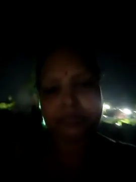 Snapshot of Arohi35 chatting on May 11, 2:29 pm Arohi35 online show from May 11, 2:29 pm