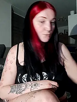 TiffiChantiT2 online show from May 23, 8:08 pm