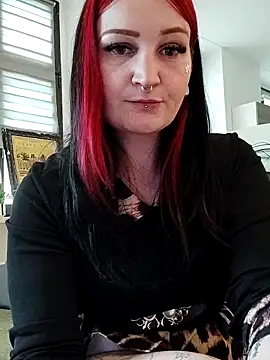 TiffiChantiT2 online show from May 15, 11:08 am