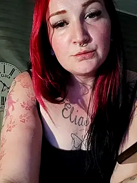 TiffiChantiT2 online show from May 26, 10:08 pm