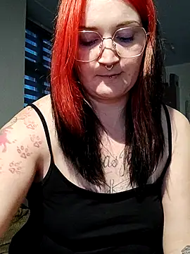 TiffiChantiT2 online show from January 14, 7:12 am