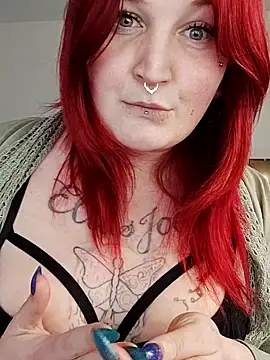 TiffiChantiT2 online show from March 10, 4:46 pm