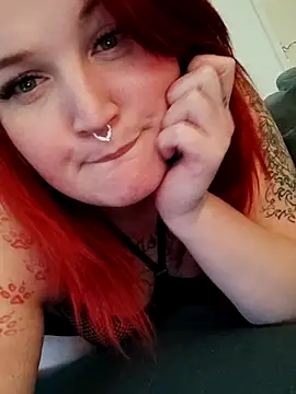 TiffiChantiT2 online show from March 14, 4:51 pm