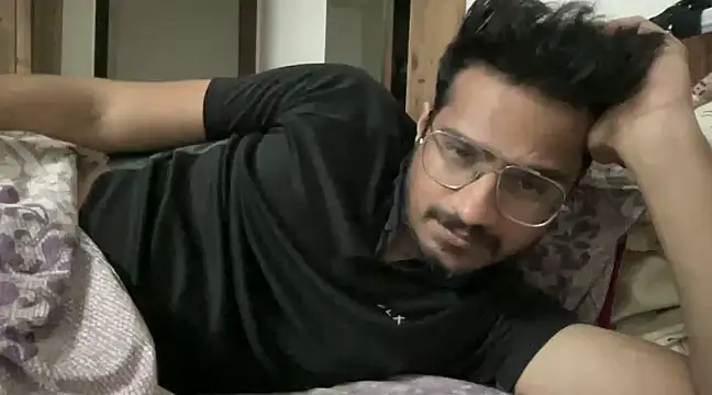 Snapshot of anuragbrothermodel chatting on March 12, 7:47 pm anuragbrothermodel online show from March 12, 7:47 pm