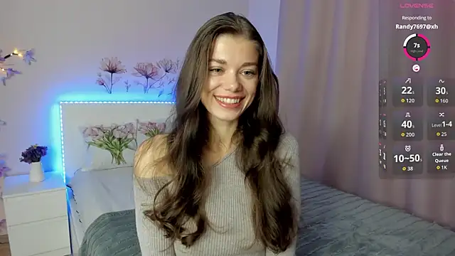 Snapshot of Eva_McCoy chatting on October 3, 8:05 am Eva McCoy online show from October 3, 8:05 am