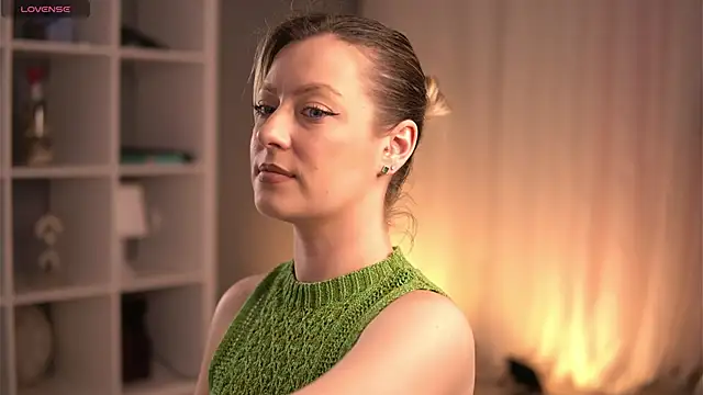 Snapshot of AnnastasiaMills chatting on February 13, 8:09 pm AnnastasiaMills online show from February 13, 8:09 pm