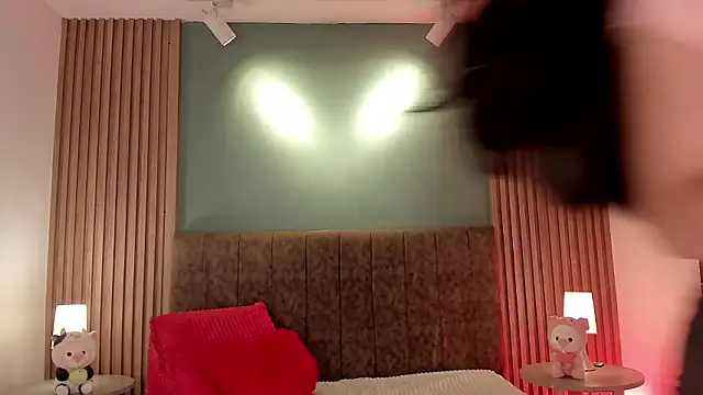 iberiavega online show from February 8, 7:44 pm