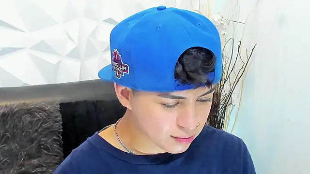 Sam Daves online show from November 27, 2:17 pm