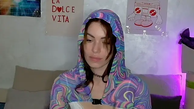 SweetDarling7 online show from May 18, 3:39 pm