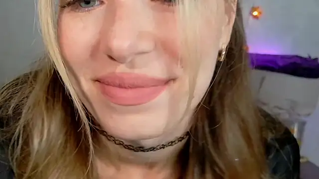 SweetDarling7 online show from September 28, 9:27 am