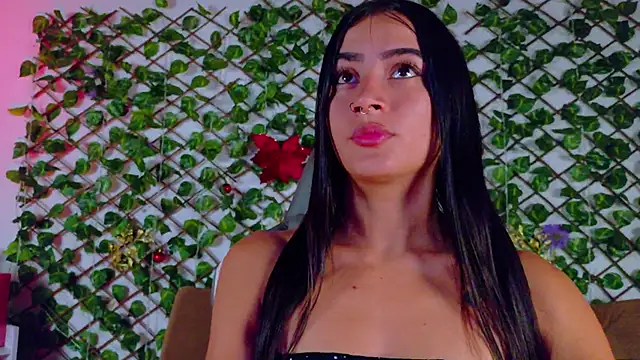 alice rous21 online show from November 28, 1:33 pm