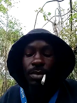 Snapshot of rasvinchi chatting on December 4, 1:32 pm rasvinchi online show from December 4, 1:32 pm