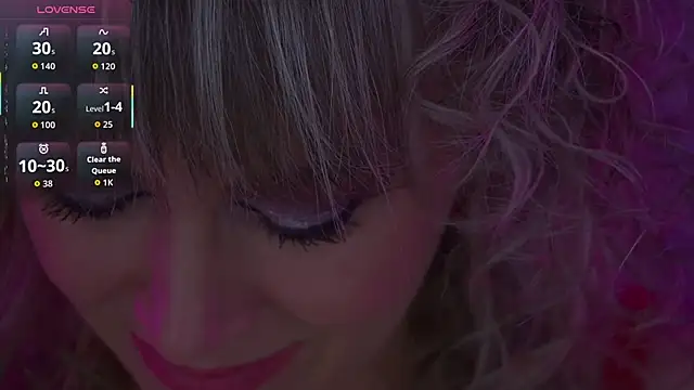 CandyLadyyy online show from May 31, 8:31 pm