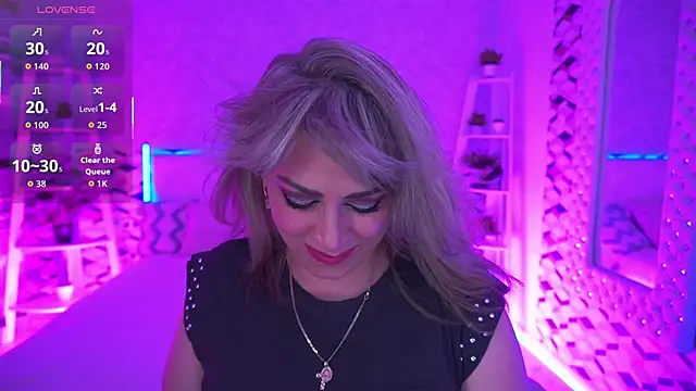 CandyLadyyy online show from May 30, 8:36 pm