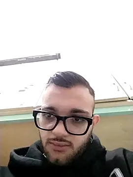 Francescodicristina44 online show from March 8, 7:50 pm