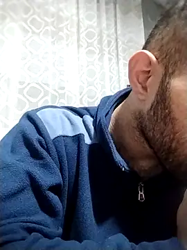 Francescodicristina44 online show from February 12, 12:21 am