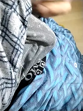 Francescodicristina44 online show from April 2, 7:31 pm