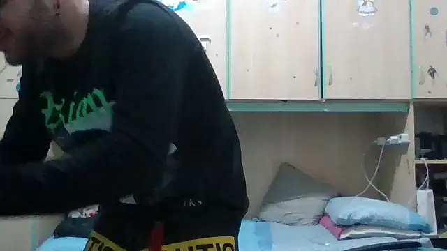 Francescodicristina44 online show from April 4, 7:09 pm