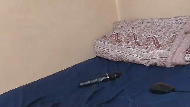 EbonyAlphaBitch online show from October 30, 11:12 pm