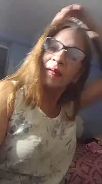 Snapshot of Lala_Sweet01 chatting on March 13, 3:22 am Lala Sweet01 online show from March 13, 3:22 am