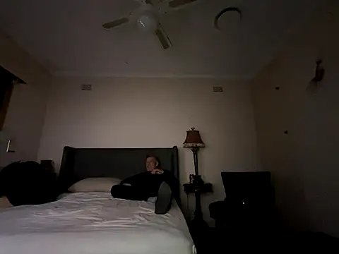 Snapshot of twink69Finger chatting on November 7, 1:26 pm twink69Finger online show from November 7, 1:26 pm