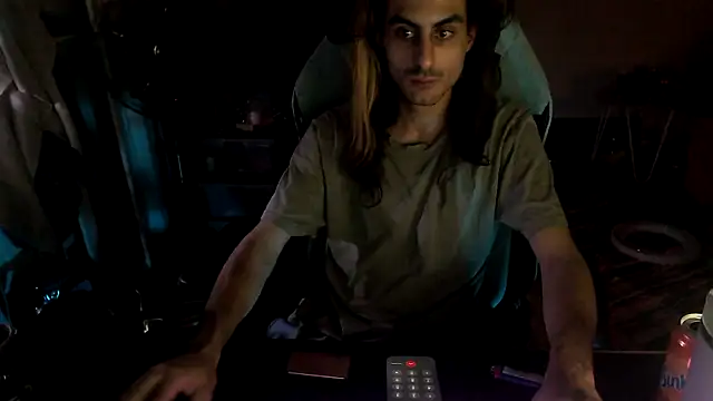 Snapshot of twink69Finger chatting on September 30, 2:56 pm twink69Finger online show from September 30, 2:56 pm