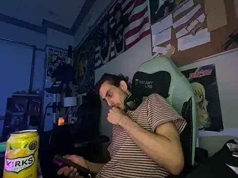 Snapshot of twink69Finger chatting on October 29, 12:15 pm twink69Finger online show from October 29, 12:15 pm