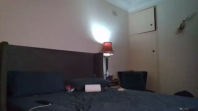 Snapshot of twink69Finger chatting on October 30, 4:04 pm twink69Finger online show from October 30, 4:04 pm