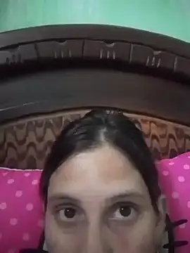 VictoriaLuxe online show from October 29, 1:15 am