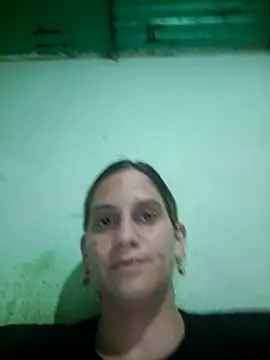 VictoriaLuxe online show from September 19, 6:50 am