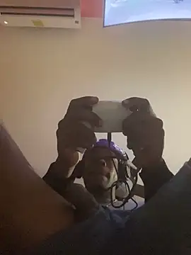 clitpleasrr online show from March 14, 6:42 am