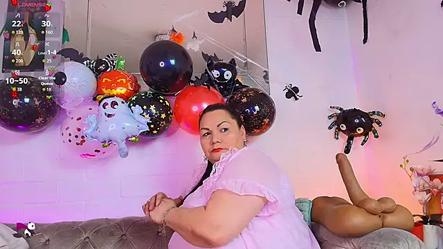 EllenaBoobs  online show from October 27, 5:41 am