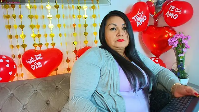 EllenaBoobs  online show from September 9, 6:45 am