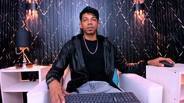 Snapshot of Gregory_Sforza chatting on November 10, 11:48 am Gregory Sforza online show from November 10, 11:48 am